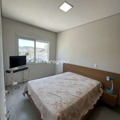 Apartamento com 69m², 3 quartos (sendo 2 suítes), 1 garagem, no bairro Palmas em Governador Celso Ramos