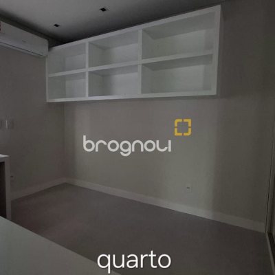 Apartamento com 75m², 2 quartos (sendo 1 suíte), 2 garagens, no bairro Centro em Florianópolis