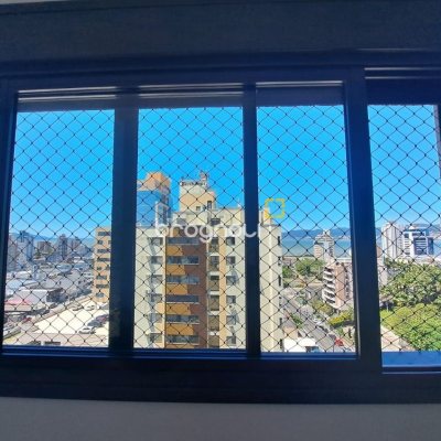 Apartamento com 79m², 2 quartos (sendo 2 suítes), 1 garagem, no bairro Estreito em Florianópolis