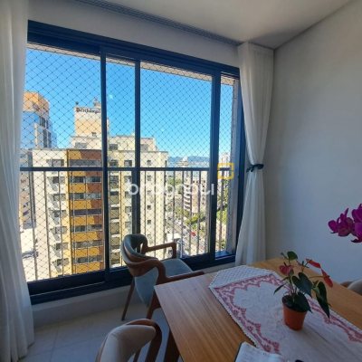 Apartamento com 79m², 2 quartos (sendo 2 suítes), 1 garagem, no bairro Estreito em Florianópolis