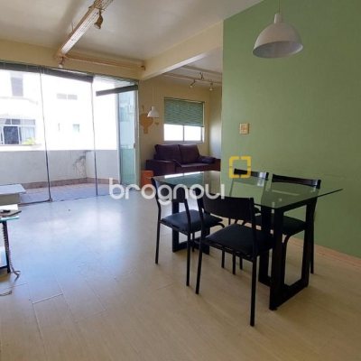 Apartamento com 79m², 1 quarto (sendo 1 suíte), no bairro Trindade em Florianópolis