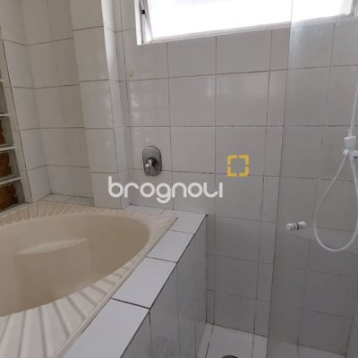 Apartamento com 79m², 1 quarto (sendo 1 suíte), no bairro Trindade em Florianópolis