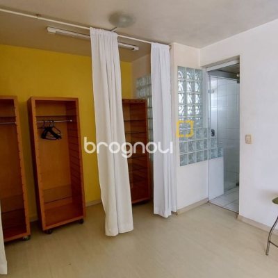 Apartamento com 79m², 1 quarto (sendo 1 suíte), no bairro Trindade em Florianópolis