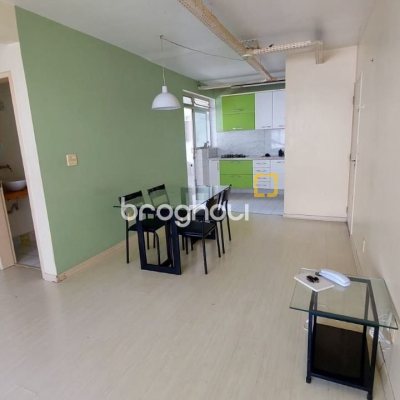Apartamento com 79m², 1 quarto (sendo 1 suíte), no bairro Trindade em Florianópolis