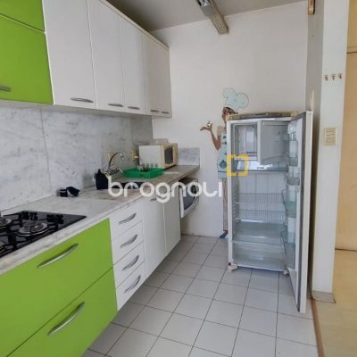 Apartamento com 79m², 1 quarto (sendo 1 suíte), no bairro Trindade em Florianópolis