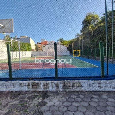 Casa com 235m², 4 quartos (sendo 2 suítes), 1 garagem, no bairro Ingleses em Florianópolis
