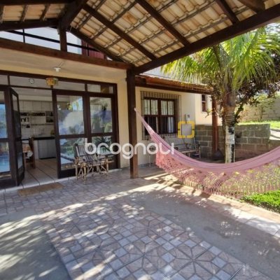 Casa com 235m², 4 quartos (sendo 2 suítes), 1 garagem, no bairro Ingleses em Florianópolis