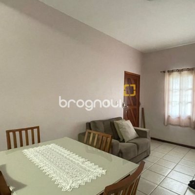 Casa com 122m², 3 quartos (sendo 2 suítes), 2 garagens, no bairro Ingleses em Florianópolis