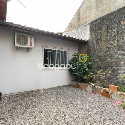 Casa com 122m², 3 quartos (sendo 2 suítes), 2 garagens, no bairro Ingleses em Florianópolis