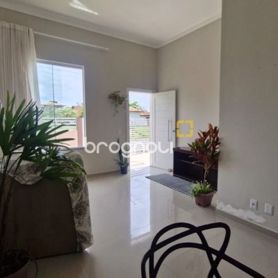 Casa com 80m², 2 quartos (sendo 1 suíte), 1 garagem, no bairro Rio Vermelho em Florianópolis
