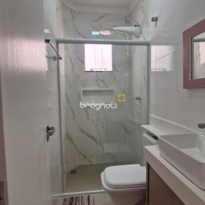 Casa com 80m², 2 quartos (sendo 1 suíte), 1 garagem, no bairro Rio Vermelho em Florianópolis