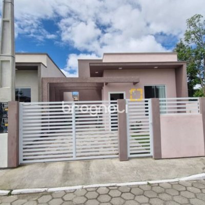 Casa com 80m², 2 quartos (sendo 1 suíte), 1 garagem, no bairro Rio Vermelho em Florianópolis