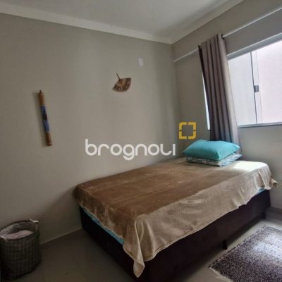 Casa com 80m², 2 quartos (sendo 1 suíte), 1 garagem, no bairro Rio Vermelho em Florianópolis