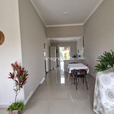 Casa com 80m², 2 quartos (sendo 1 suíte), 1 garagem, no bairro Rio Vermelho em Florianópolis