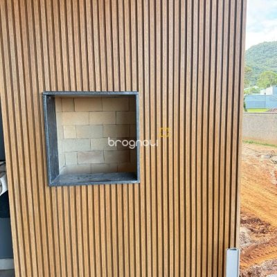 Apartamento com 58m², 1 quarto (sendo 1 suíte), 1 garagem, no bairro Vila Nova em Imbituba