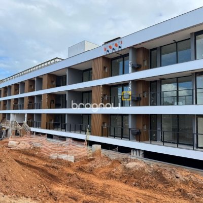Apartamento com 58m², 1 quarto (sendo 1 suíte), 1 garagem, no bairro Vila Nova em Imbituba