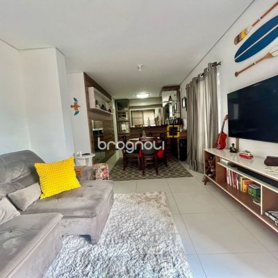 Casa com 121m², 3 quartos (sendo 1 suíte), 2 garagens, no bairro Campeche em Florianópolis