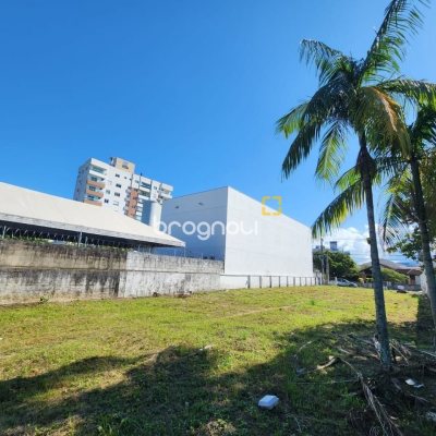 Terreno com 988m², no bairro Jardim Eldorado em Palhoça