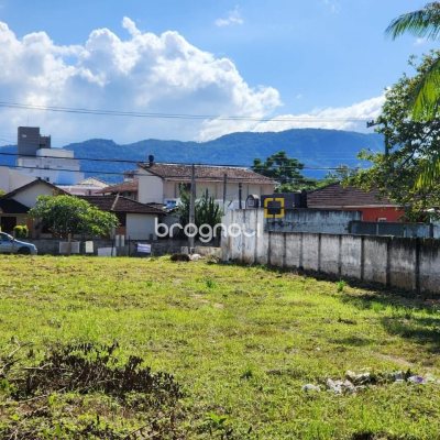 Terreno com 988m², no bairro Jardim Eldorado em Palhoça
