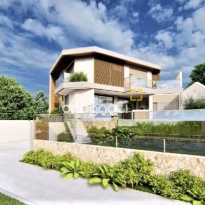 Casa com 302m², 4 quartos (sendo 4 suítes), 3 garagens, no bairro Cacupe em Florianópolis