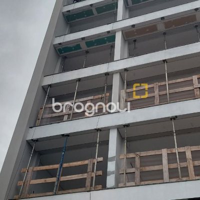 Studio com 30m², 1 quarto, 1 garagem, no bairro Centro em Florianópolis