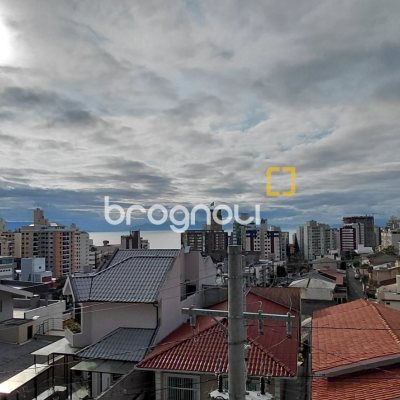 Studio com 30m², 1 quarto, 1 garagem, no bairro Centro em Florianópolis