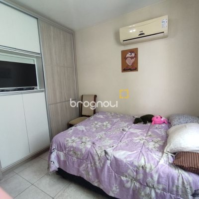 Apartamento com 104m², 3 quartos (sendo 1 suíte), 1 garagem, no bairro Coqueiros em Florianópolis