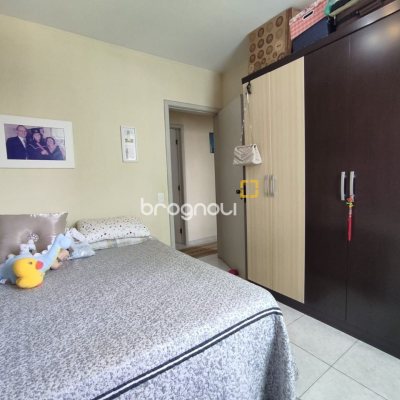 Apartamento com 104m², 3 quartos (sendo 1 suíte), 1 garagem, no bairro Coqueiros em Florianópolis