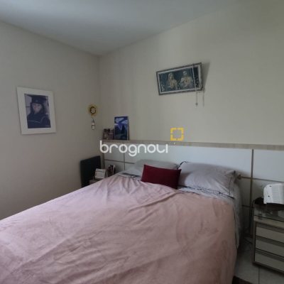 Apartamento com 104m², 3 quartos (sendo 1 suíte), 1 garagem, no bairro Coqueiros em Florianópolis
