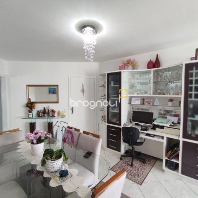 Apartamento com 104m², 3 quartos (sendo 1 suíte), 1 garagem, no bairro Coqueiros em Florianópolis