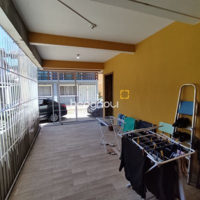 Casa com 104m², 2 quartos, 1 garagem, no bairro Cachoeira do Bom Jesus em Florianópolis