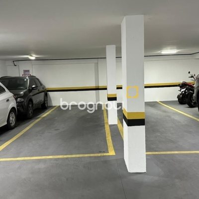 Garagem com 12m², no bairro Centro em Florianópolis