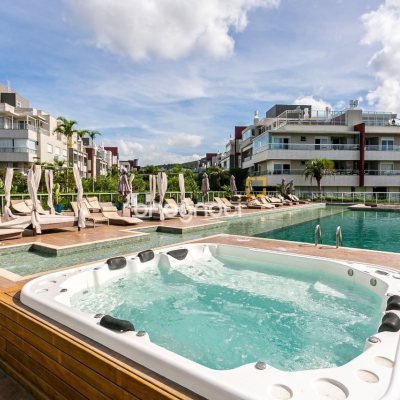 Apartamento com 54m², 1 quarto, 1 garagem, no bairro Campeche em Florianópolis