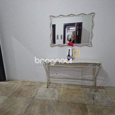 Apartamento com 92m², 3 quartos, 1 garagem, no bairro Centro em Florianópolis