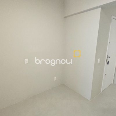 Apartamento com 92m², 3 quartos, 1 garagem, no bairro Centro em Florianópolis