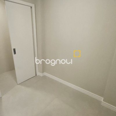 Apartamento com 92m², 3 quartos, 1 garagem, no bairro Centro em Florianópolis