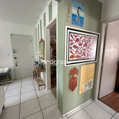 Apartamento com 80m², 3 quartos, 1 garagem, no bairro Ponta de Baixo em São José