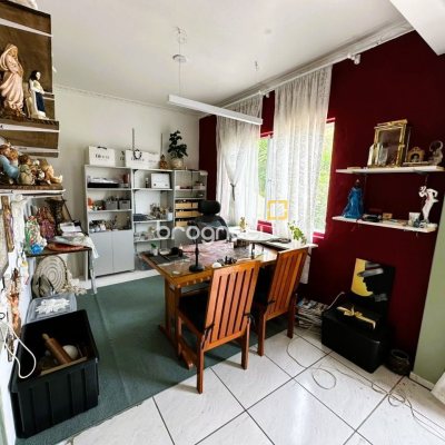 Apartamento com 80m², 3 quartos, 1 garagem, no bairro Ponta de Baixo em São José