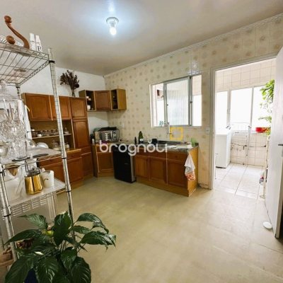 Apartamento com 80m², 3 quartos, 1 garagem, no bairro Ponta de Baixo em São José