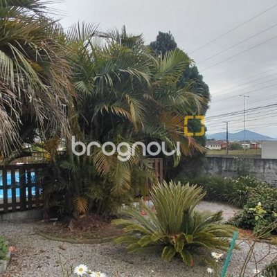Terreno com 1947m², no bairro Jardim Janaina em Biguaçu