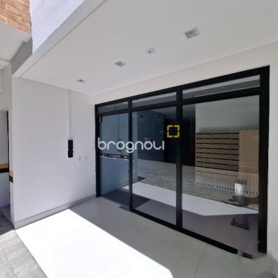 Apartamento com 75m², 3 quartos (sendo 1 suíte), 1 garagem, no bairro Areias em São José