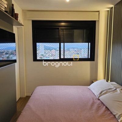 Apartamento com 75m², 3 quartos (sendo 1 suíte), 1 garagem, no bairro Areias em São José