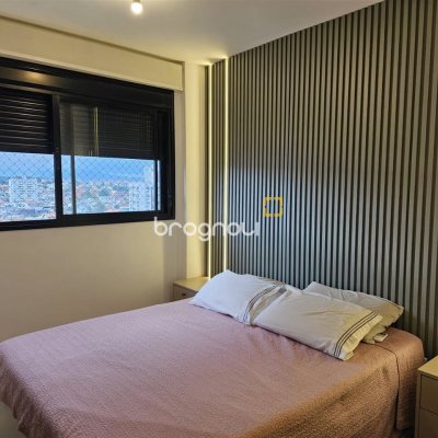 Apartamento com 75m², 3 quartos (sendo 1 suíte), 1 garagem, no bairro Areias em São José