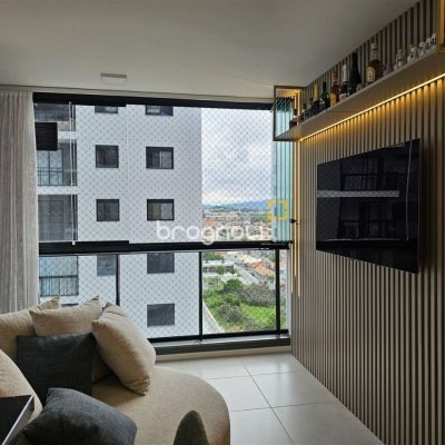 Apartamento com 75m², 3 quartos (sendo 1 suíte), 1 garagem, no bairro Areias em São José