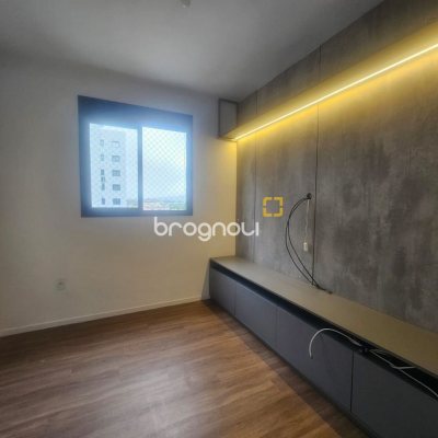 Apartamento com 75m², 3 quartos (sendo 1 suíte), 1 garagem, no bairro Areias em São José
