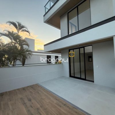 Loft com 76m², 1 quarto (sendo 1 suíte), 1 garagem, no bairro Santo Antônio de Lisboa em Florianópolis