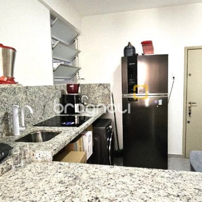 Apartamento com 28m², 1 quarto, no bairro Centro em Florianópolis