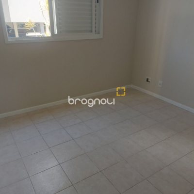 Apartamento com 109m², 3 quartos (sendo 1 suíte), 1 garagem, no bairro Córrego Grande em Florianópolis