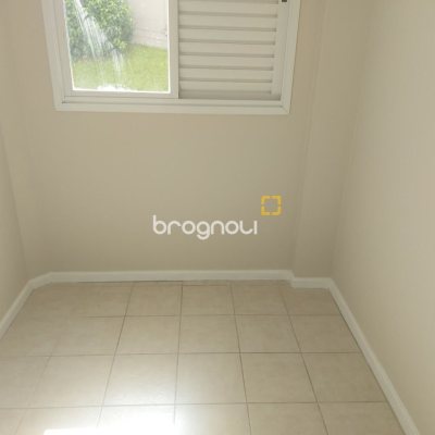 Apartamento com 109m², 3 quartos (sendo 1 suíte), 1 garagem, no bairro Córrego Grande em Florianópolis