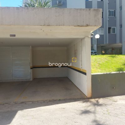 Apartamento com 109m², 3 quartos (sendo 1 suíte), 1 garagem, no bairro Córrego Grande em Florianópolis